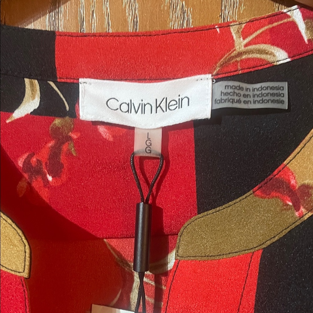 NWT - Calvin Klein Women's Patchwork Floral Blouse - Red, Black, Gold - Picture 2 of 7